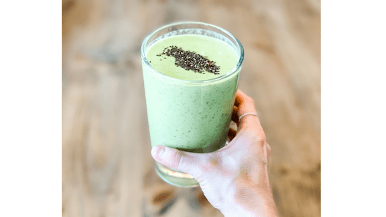 Fiber-Rich Tropical Green Smoothie