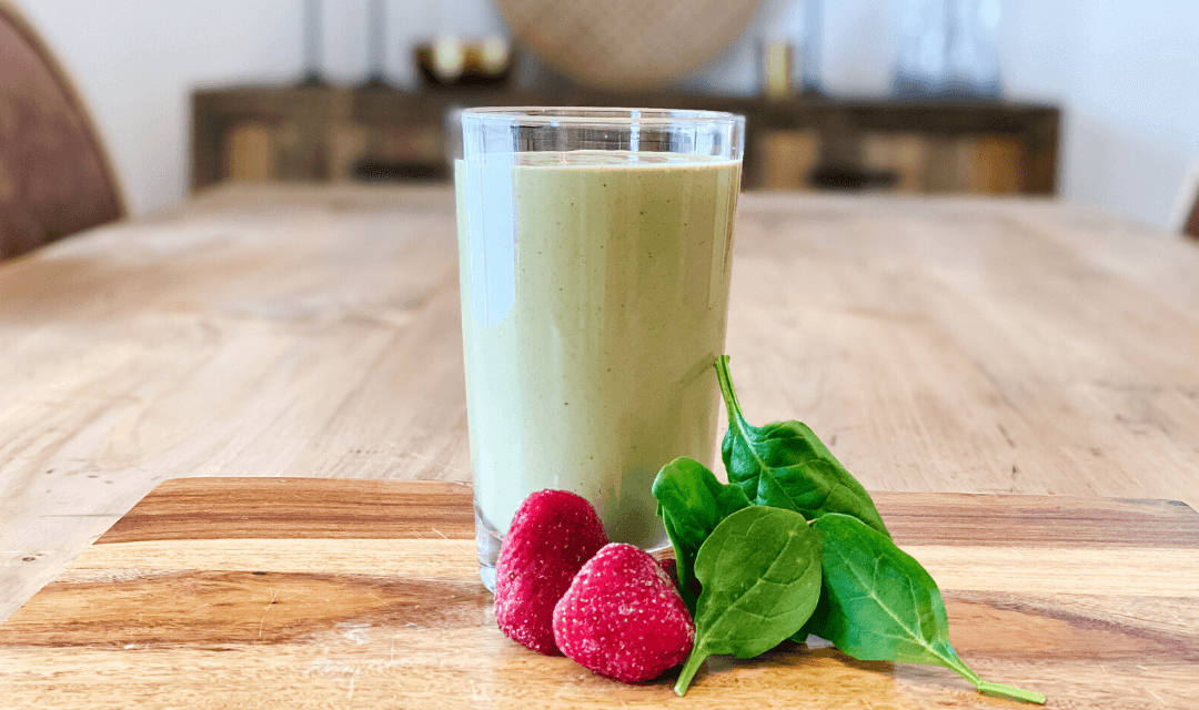 Power-up fruit and veggie smoothie